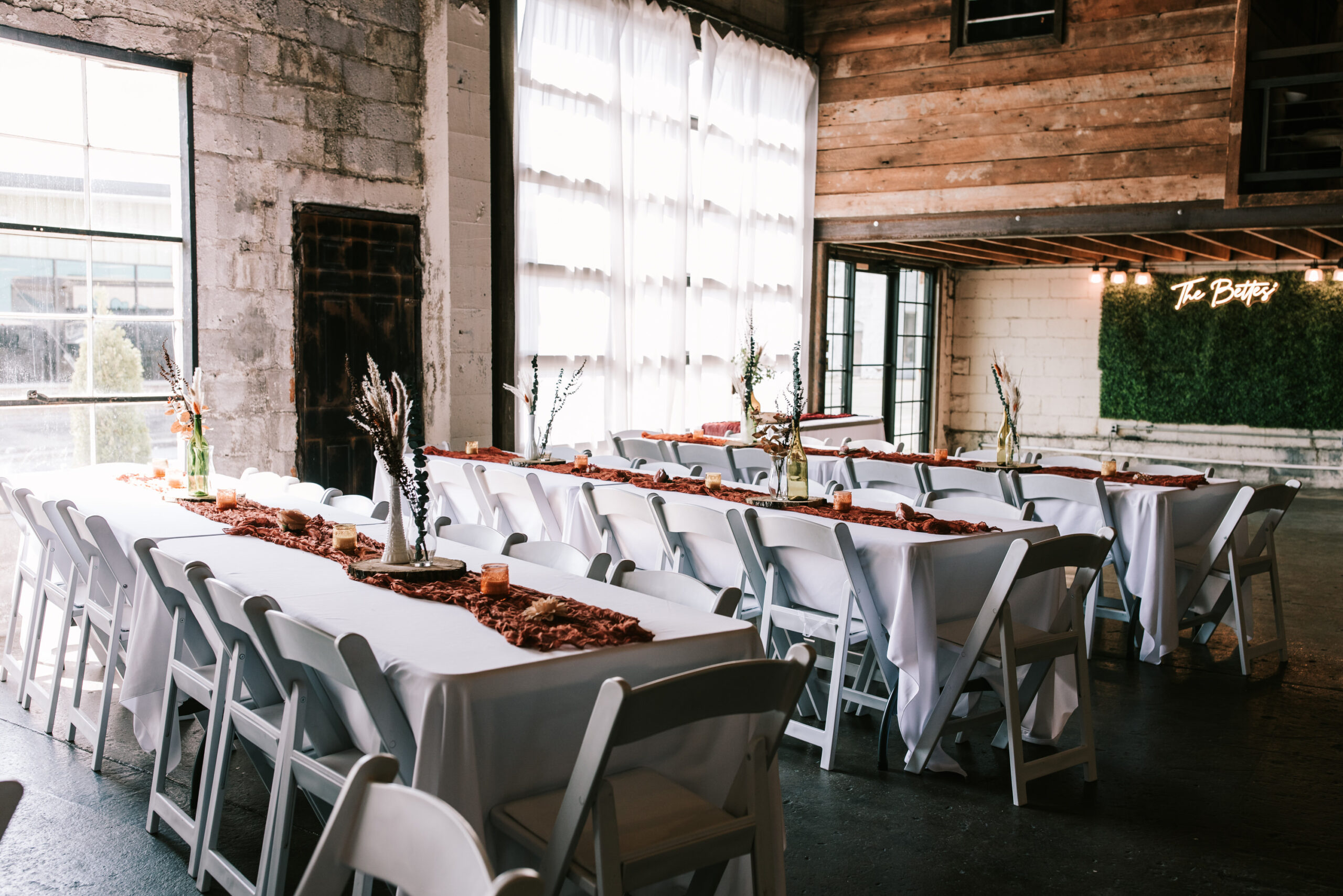 A reception set up at Chrysler Commons wedding venue in Buffalo, Missouri.